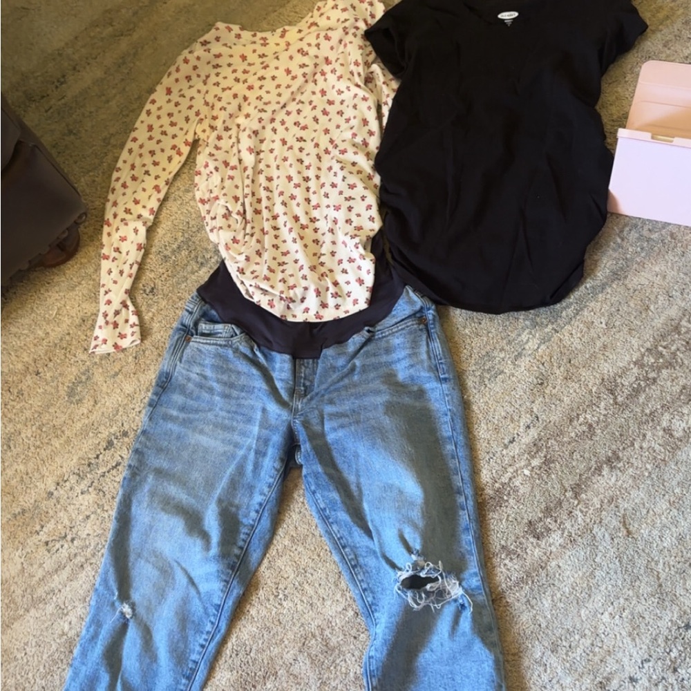 Maternity Floral Long Sleeve Top and Black Tee with Distressed Jeans